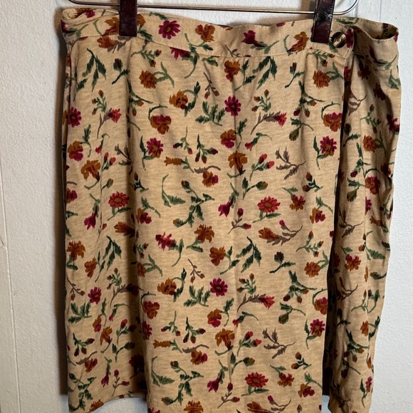 Floral Print Women's Skort - Picture 1 of 6
